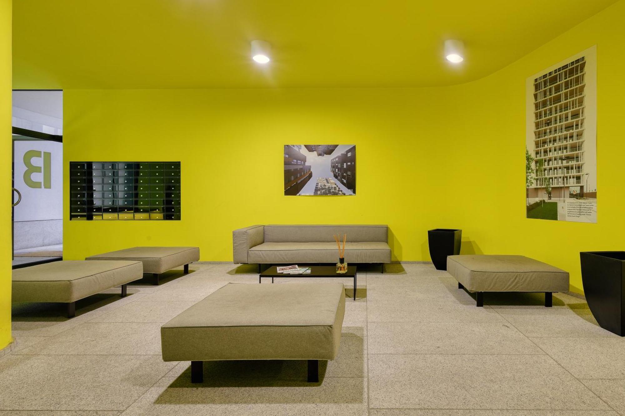 Mpm- Merlata Bloom Apartment Pero Luaran gambar